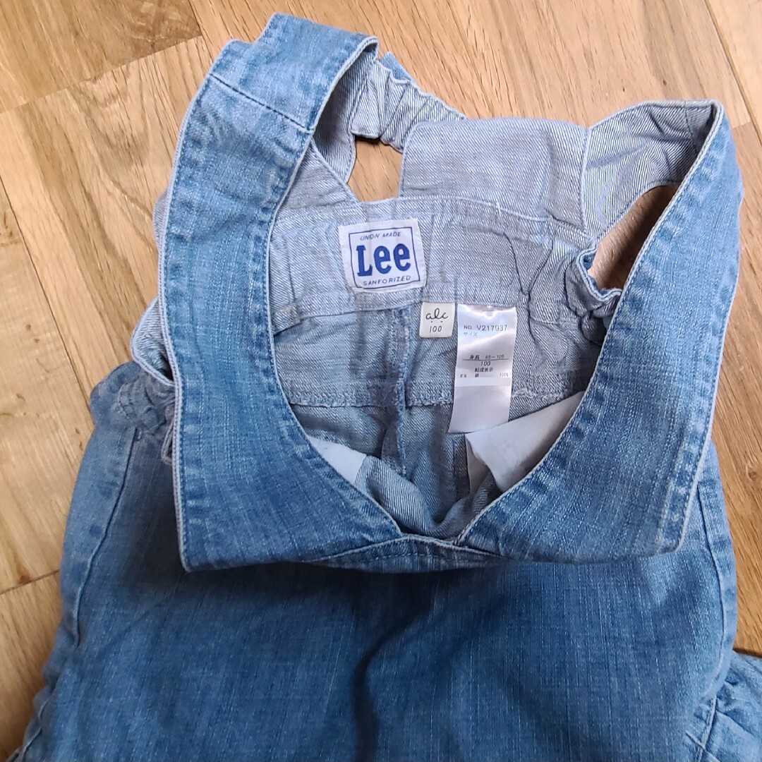 apres les cours(アプレレクール)のアプレレクール Lee デニムワンピース 100センチ キッズ/ベビー/マタニティのキッズ服女の子用(90cm~)(ワンピース)の商品写真