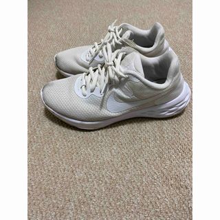 ナイキ(NIKE)のNIKE スニーカー　23.5㎝(スニーカー)