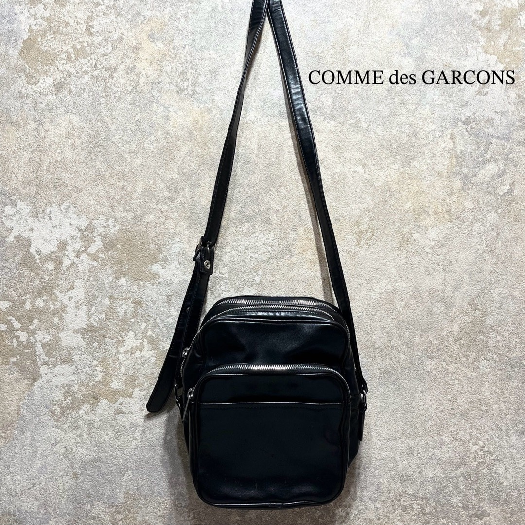 COMME des GARCONS コムデギャルソン ショルダーバッグ COMME des GARCONS コムデギャルソン ショルダーバッグ