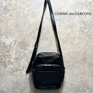 コムデギャルソン(COMME des GARCONS)のCOMME des GARCONS コムデギャルソン ショルダーバッグ(ショルダーバッグ)