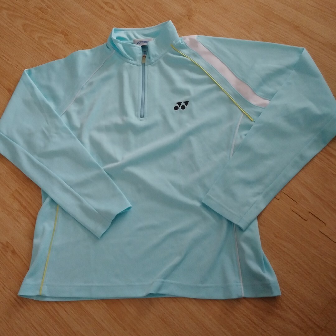 YONEX(ヨネックス)のYONEX　長袖Tシャツ スポーツ/アウトドアのテニス(ウェア)の商品写真