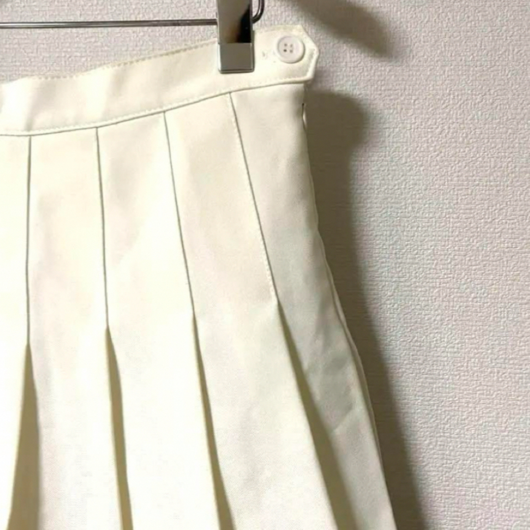 American Apparel(アメリカンアパレル)の【アメリカンアパレル】テニススカート白 Mサイズ プリーツミニ丈 裏地あり春夏 レディースのスカート(ミニスカート)の商品写真