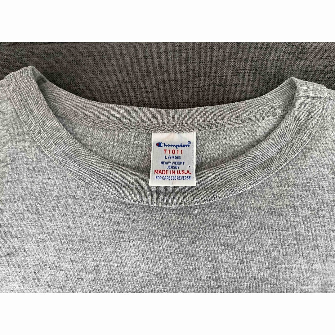 Champion(チャンピオン)のT1010 チャンピオン Tシャツ Lサイズ グレー メンズのトップス(Tシャツ/カットソー(半袖/袖なし))の商品写真