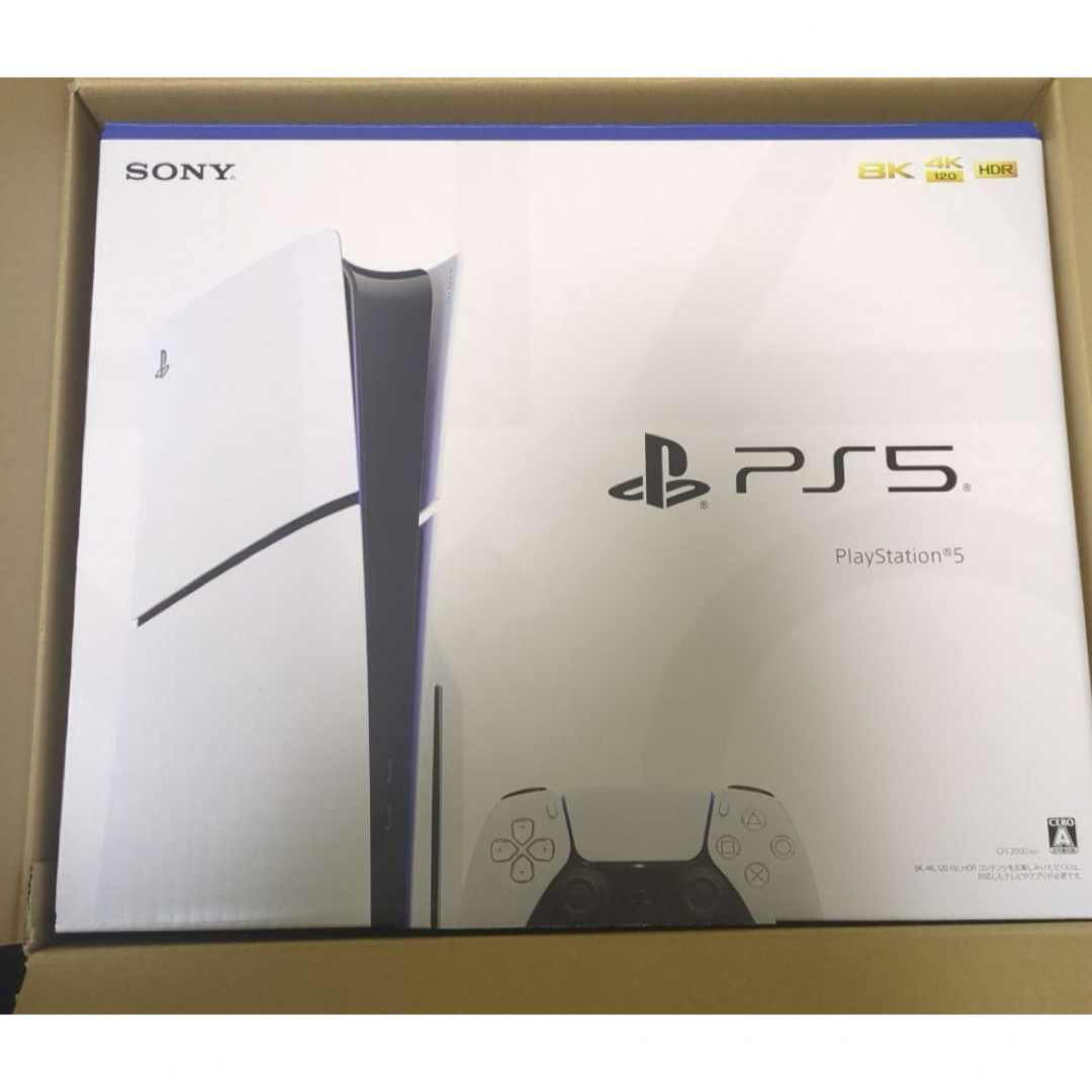 SONY(ソニー)の新品PlayStation 5(CFI-2000A01 エンタメ/ホビーのゲームソフト/ゲーム機本体(家庭用ゲーム機本体)の商品写真