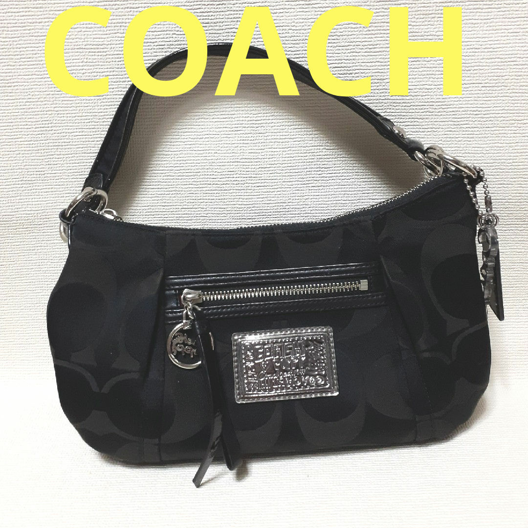 COACH(コーチ)のコーチ COACH シグネチャー ブラックショルダーバック レディースのバッグ(ショルダーバッグ)の商品写真