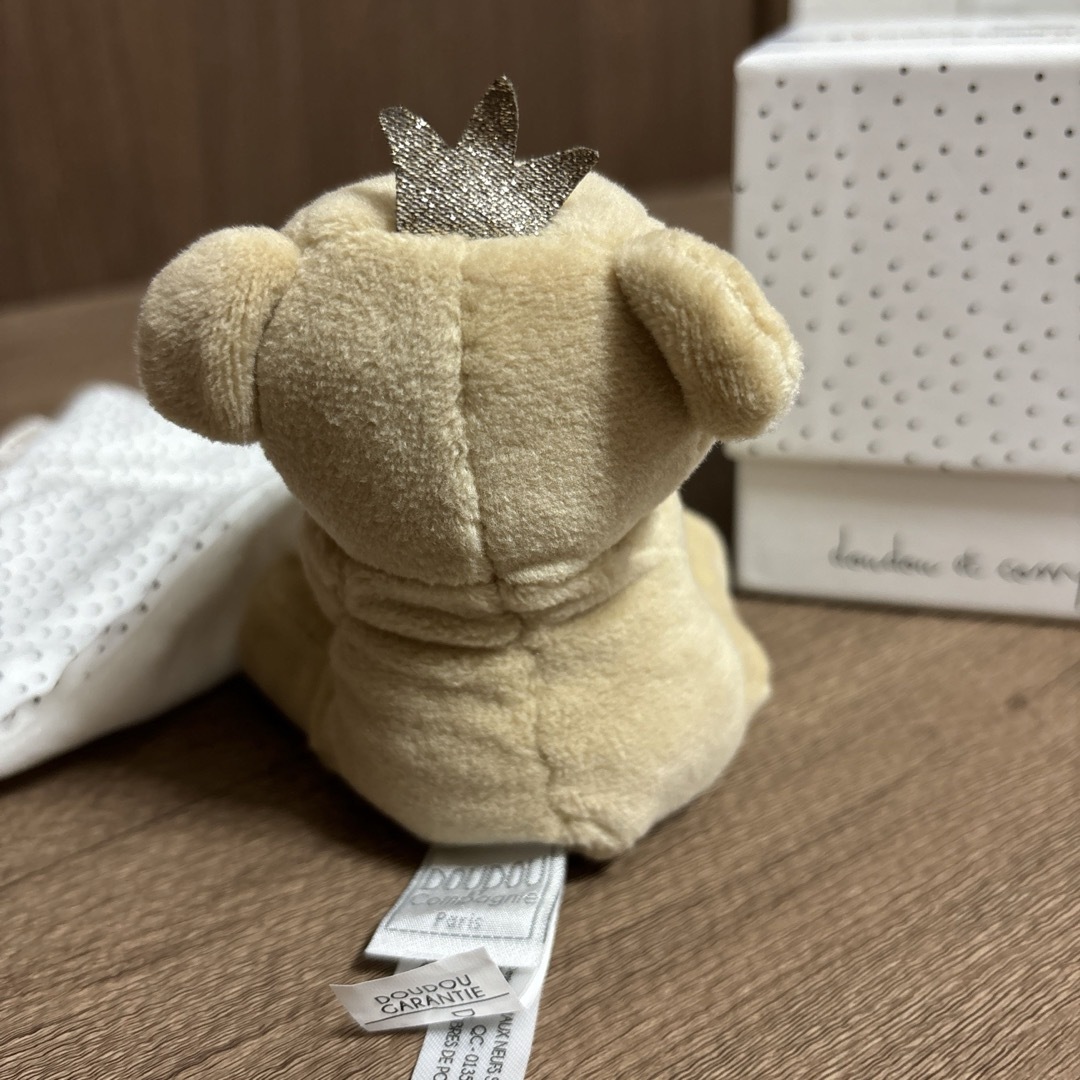 【新品タグ付き★】doudou★おしゃぶりタオル キッズ/ベビー/マタニティのこども用ファッション小物(ベビースタイ/よだれかけ)の商品写真