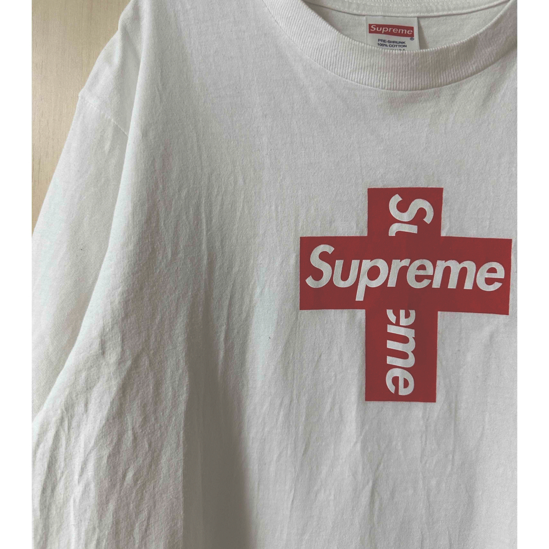 Supreme(シュプリーム)のシュプリーム tシャツ　クロスボックスロゴ メンズのトップス(Tシャツ/カットソー(半袖/袖なし))の商品写真