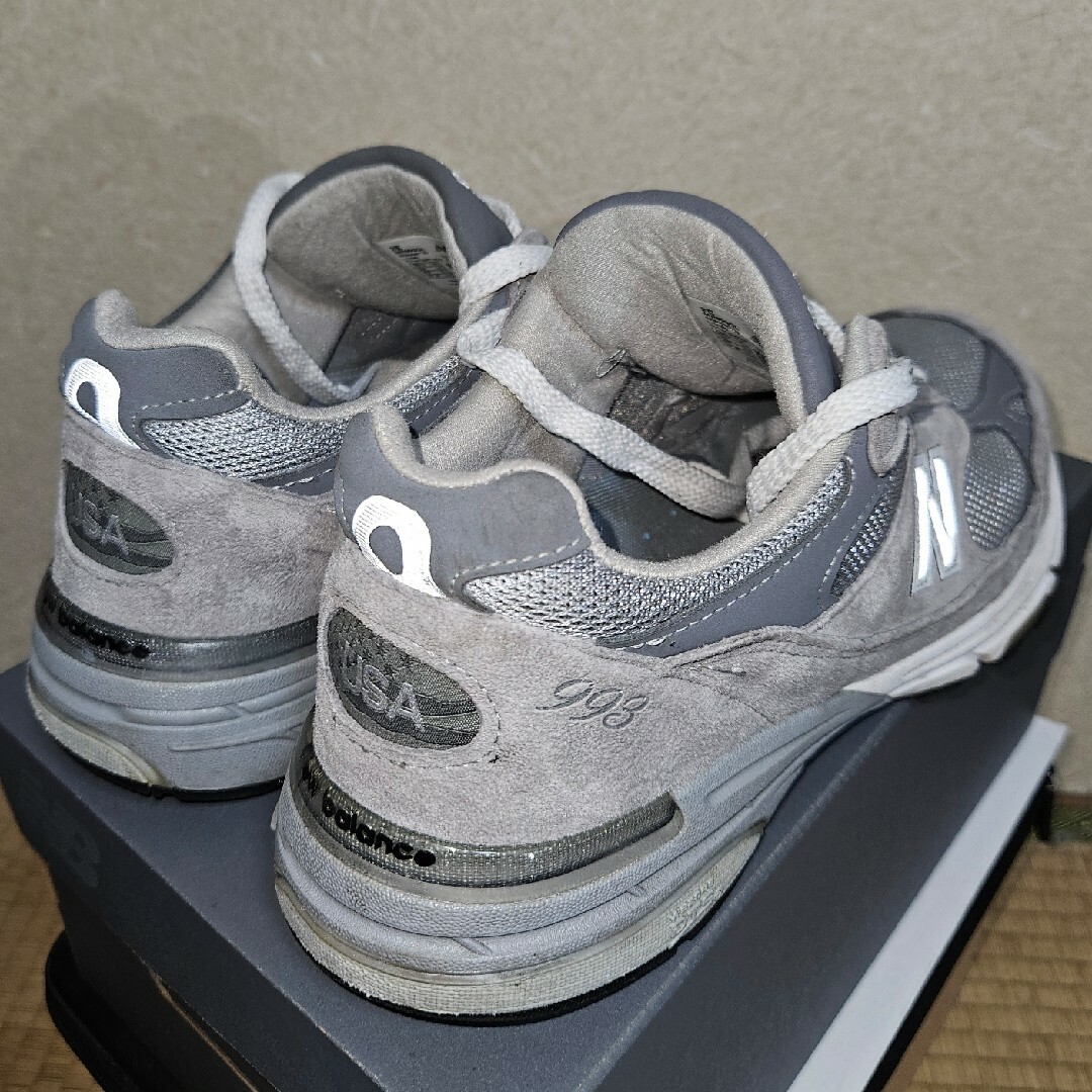 New Balance(ニューバランス)のNew Balance MR993GL ★27.5cm 2E【値下げ中】 メンズの靴/シューズ(スニーカー)の商品写真