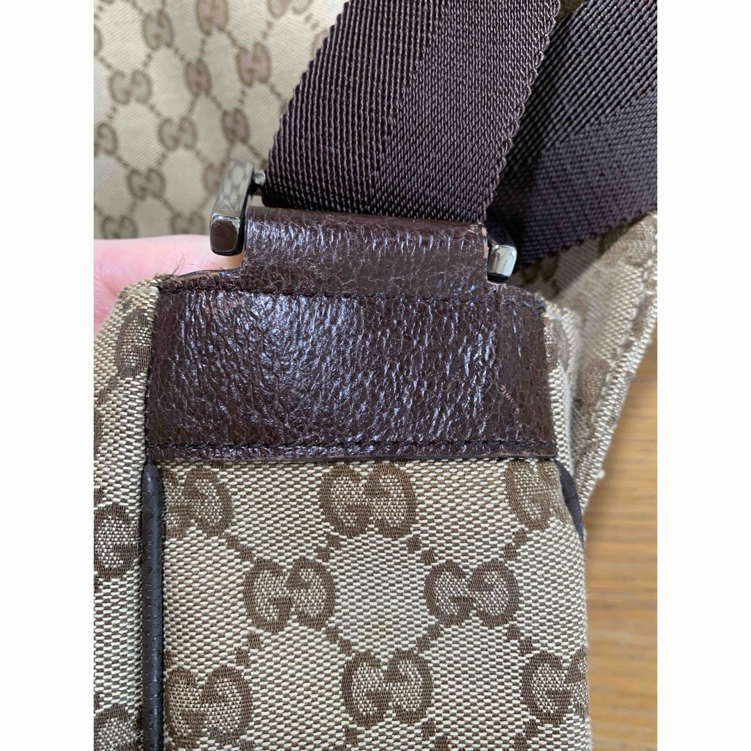 Gucci(グッチ)のグッチ　ショルダーバッグ　即購入歓迎　美品 レディースのバッグ(ショルダーバッグ)の商品写真