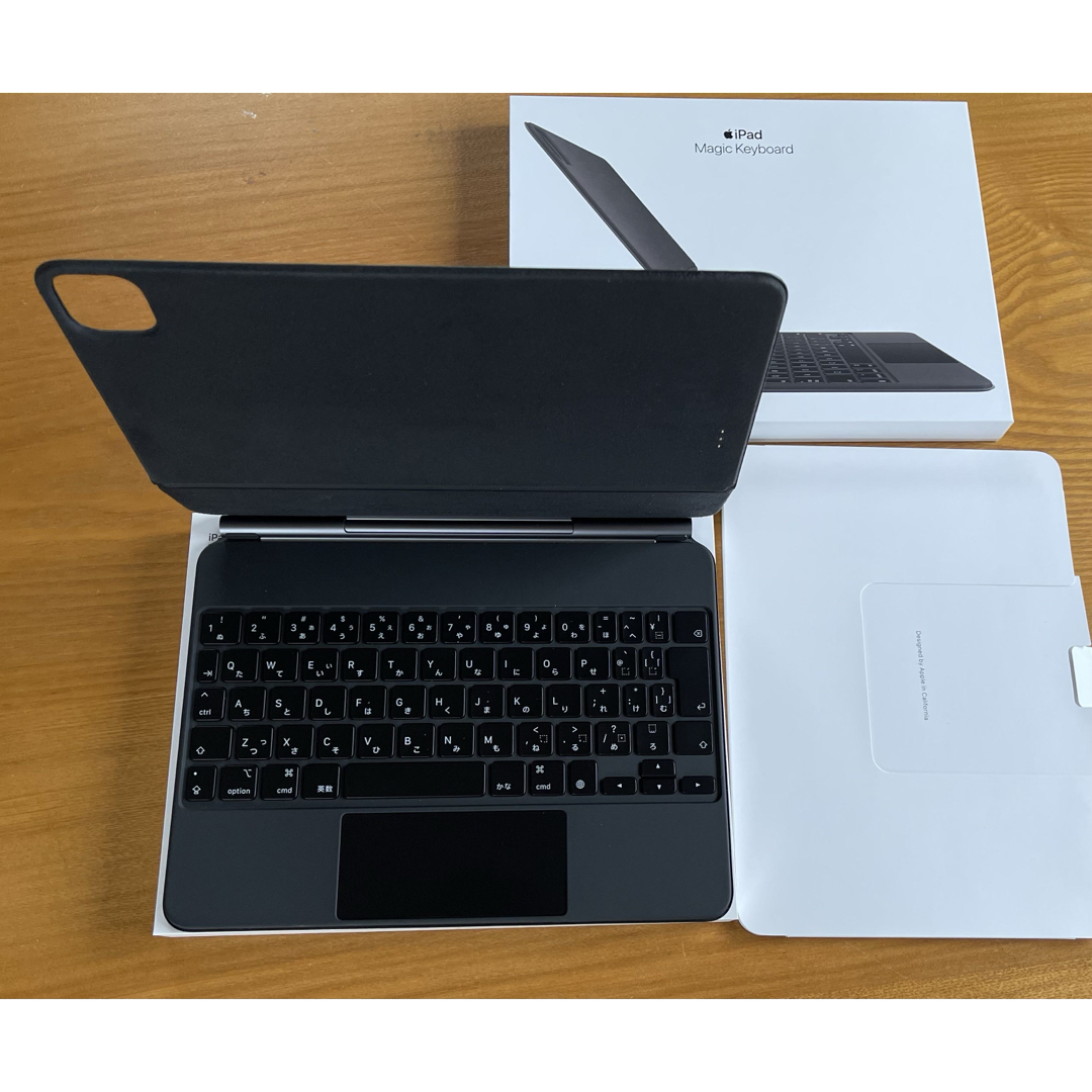 Apple(アップル)の新品同様 11インチ iPad Pro用 Magic Keyboard 日本語  スマホ/家電/カメラのPC/タブレット(その他)の商品写真