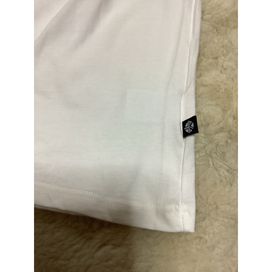HK  WORKS LONDN   メンズ長袖Tシャツ　M  未使用に近い メンズのトップス(Tシャツ/カットソー(七分/長袖))の商品写真