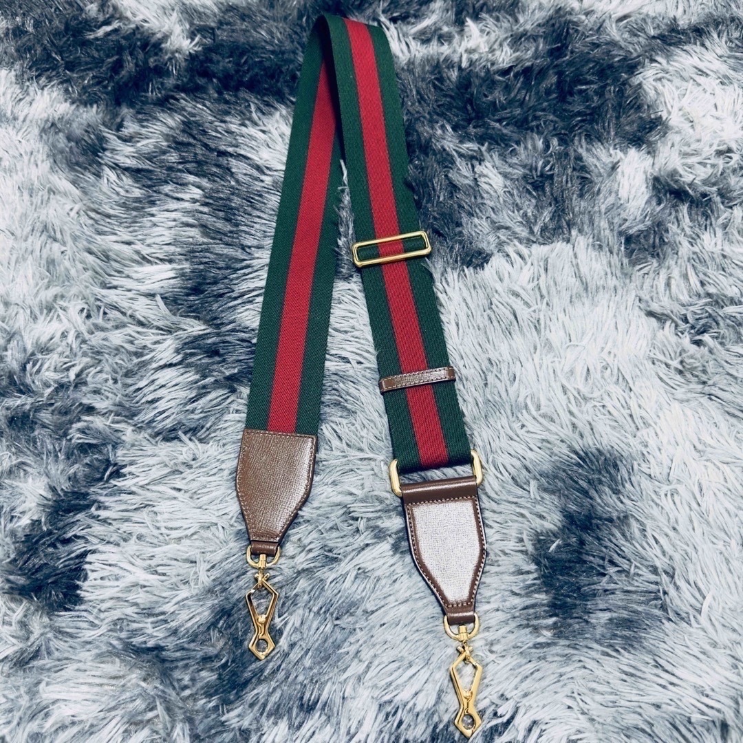 Gucci(グッチ)の★GUCCI★ ショルダーストラップ【キャンバス】 レディースのバッグ(ショルダーバッグ)の商品写真