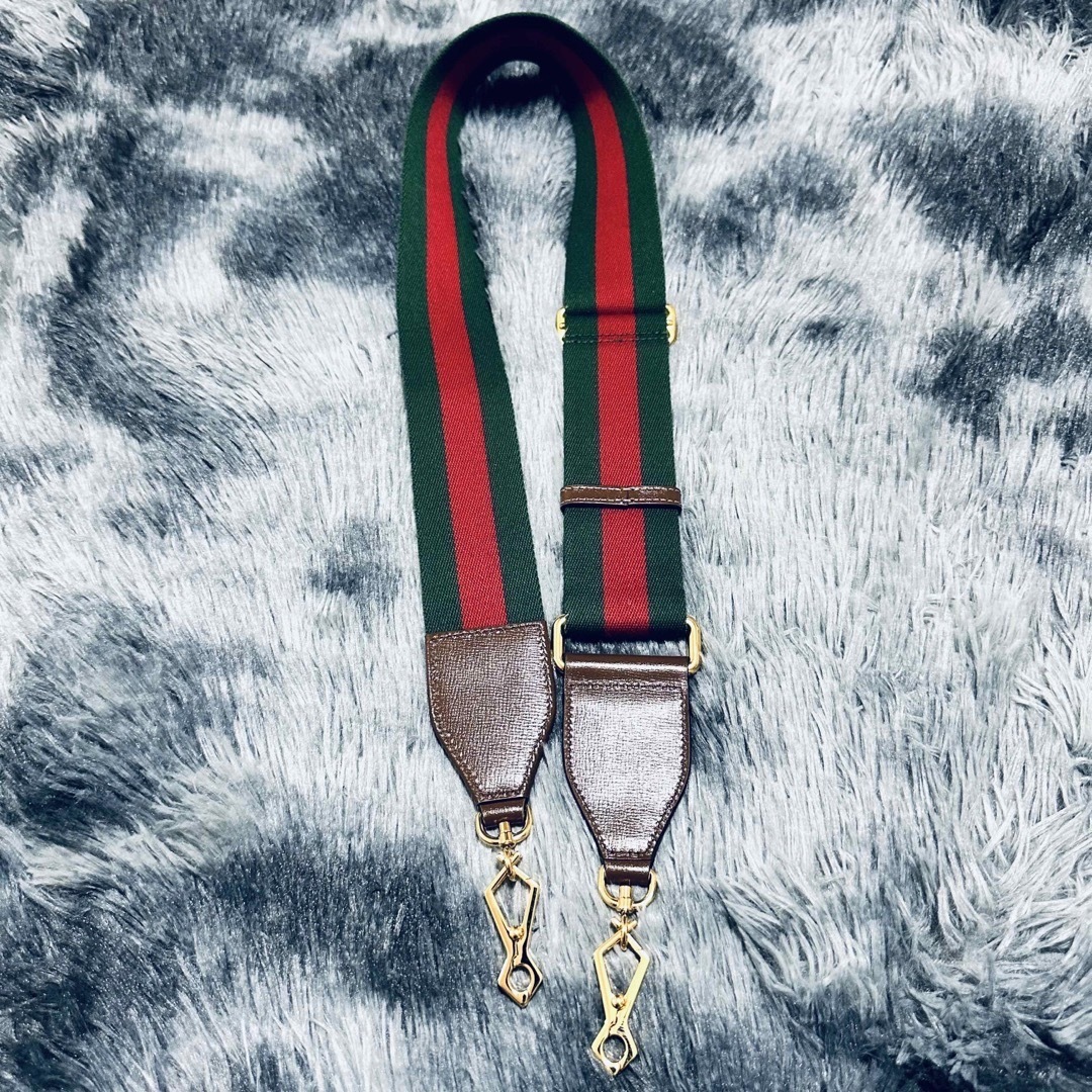 Gucci(グッチ)の★GUCCI★ ショルダーストラップ【キャンバス】 レディースのバッグ(ショルダーバッグ)の商品写真