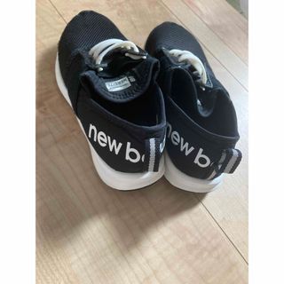 ニューバランス(New Balance)の【used】ニューバランス　 スニーカー BLACK ブラック　学校　キッズ　(スニーカー)