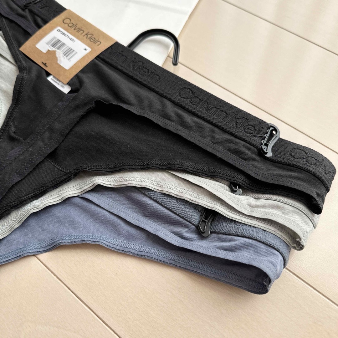 Calvin Klein(カルバンクライン)のカルバンクライン 下着 セット ショーツ Tバック M L ブラック 黒 パンツ レディースの下着/アンダーウェア(ショーツ)の商品写真