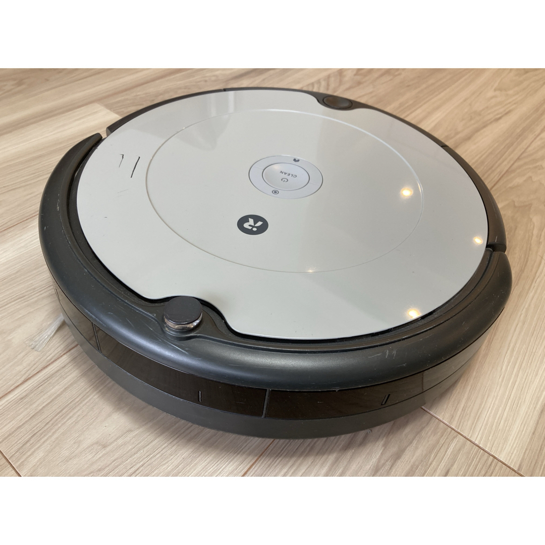 iRobot(アイロボット)の 専用iRobot  ルンバ 692 おまけ付き スマホ/家電/カメラの生活家電(掃除機)の商品写真