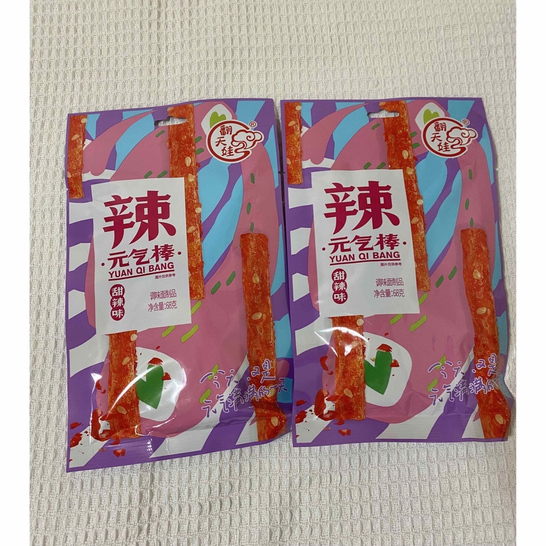 おつまみ元気棒甘辛ラーティアオ辣条2点セット 食品/飲料/酒の食品(菓子/デザート)の商品写真