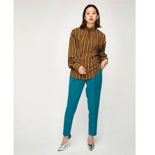 マウジー(moussy)のmoussy☆COLORFUL TAPERED PANTS(その他)