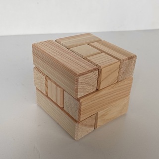 国産ヒノキ　木製ブロック　積み木　ブロック　キューブ　図形　パズル　立方体　立体(知育玩具)