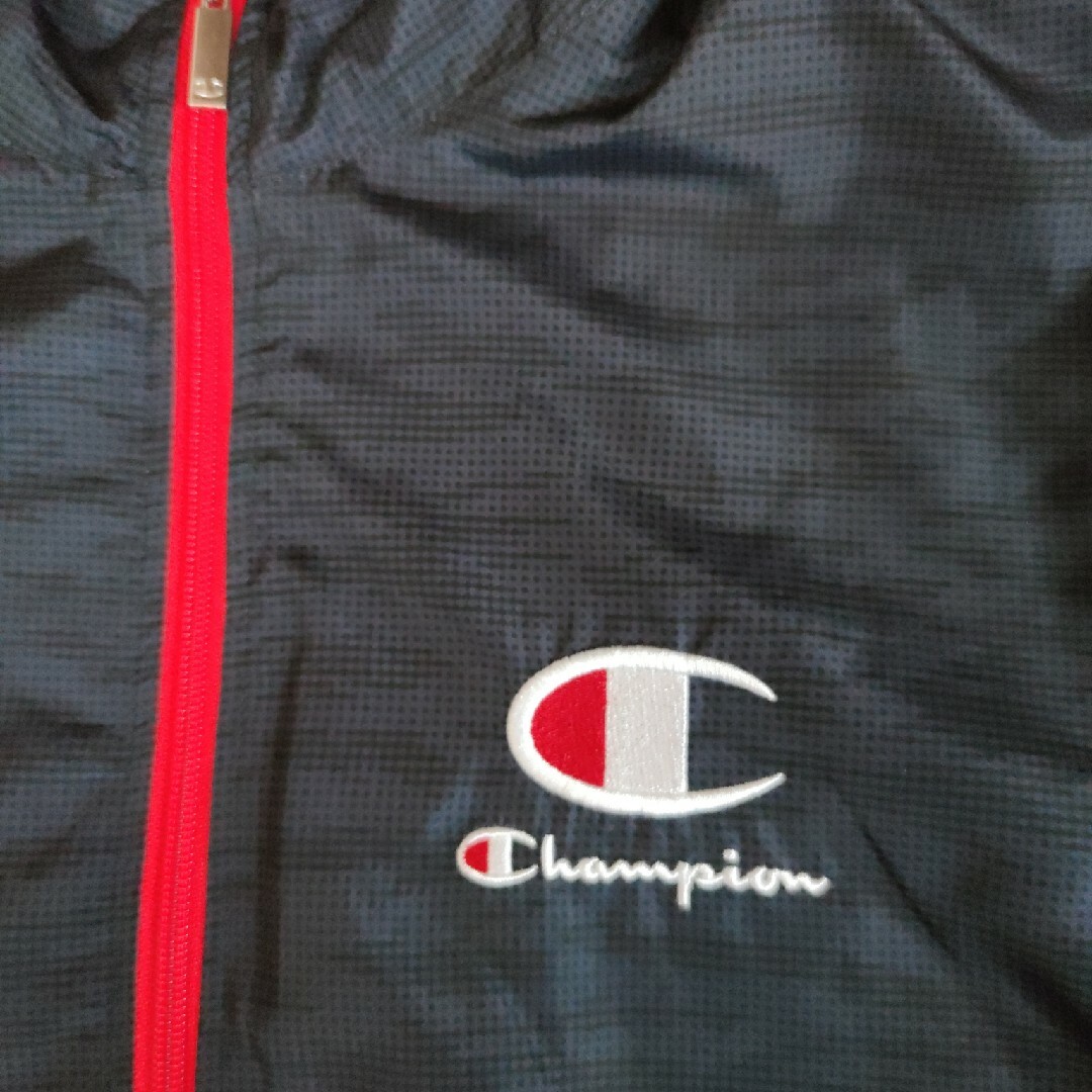 Champion(チャンピオン)のチャンピオン　ウインドブレーカー　160㌢ キッズ/ベビー/マタニティのキッズ服男の子用(90cm~)(ジャケット/上着)の商品写真