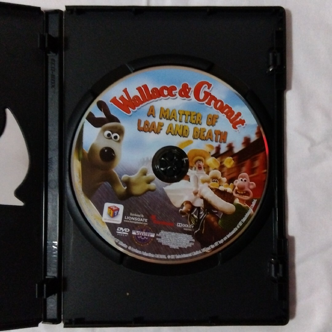 US版「ウォレスとグルミット」DVD２枚 Wallace & Gromit エンタメ/ホビーのDVD/ブルーレイ(キッズ/ファミリー)の商品写真