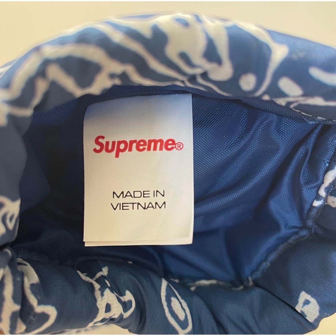 Supreme(シュプリーム)の【 Supreme 】Puffer Neck Pouch メンズのバッグ(ショルダーバッグ)の商品写真