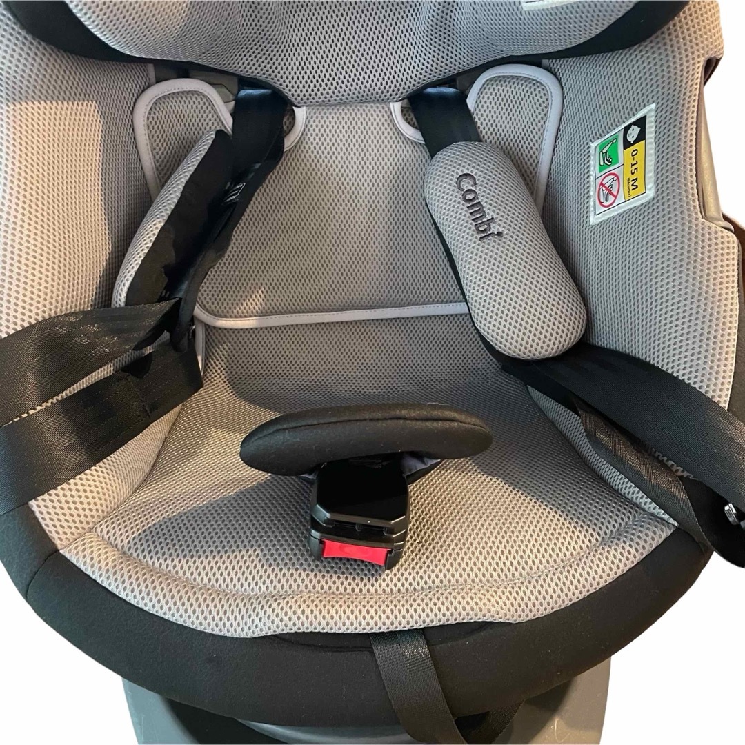 combi(コンビ)のコンビ　チャイルドシート  CG-TRL   THE Sシリーズ  ISOFIX キッズ/ベビー/マタニティの外出/移動用品(自動車用チャイルドシート本体)の商品写真