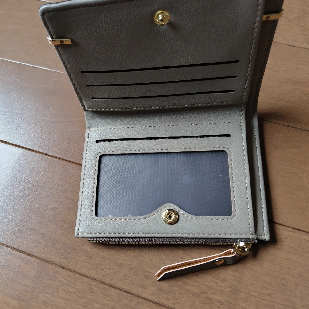 二つ折り財布(小銭入れ付) レディースのファッション小物(財布)の商品写真
