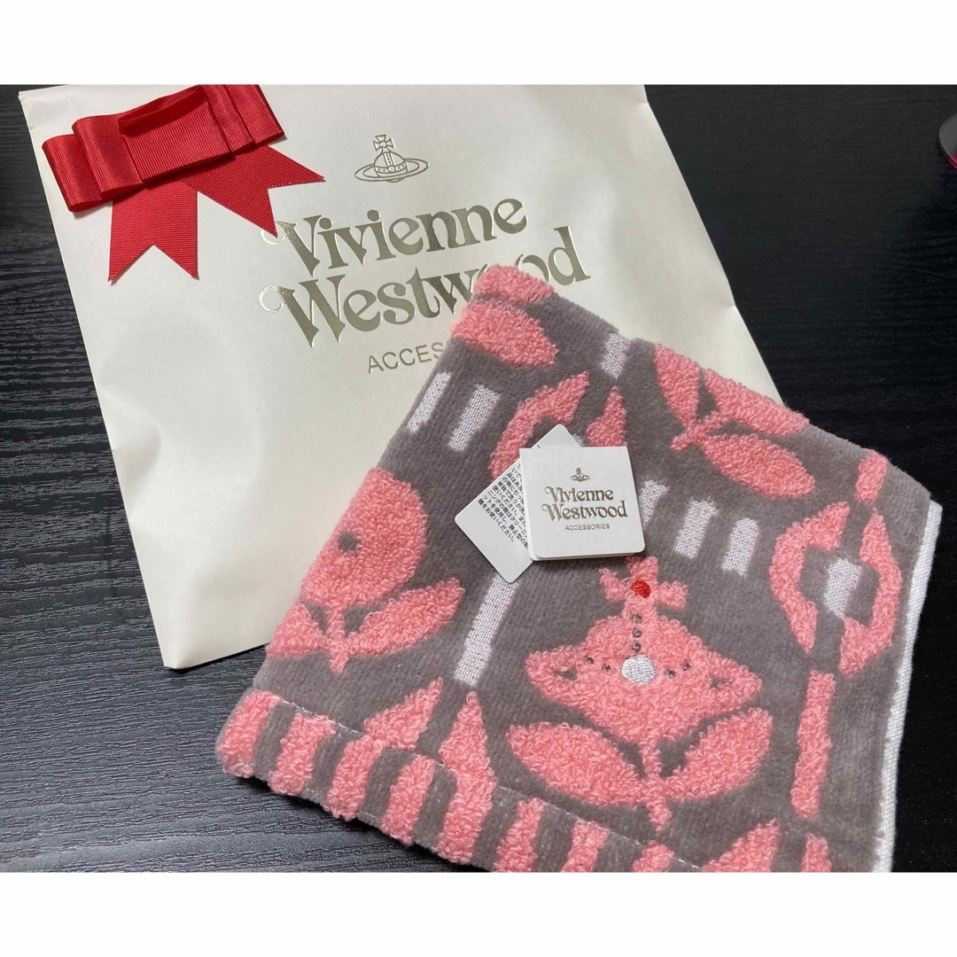 Vivienne Westwood(ヴィヴィアンウエストウッド)のヴィヴィアンウエストウッド タオルハンカチーフ レディースのファッション小物(ハンカチ)の商品写真