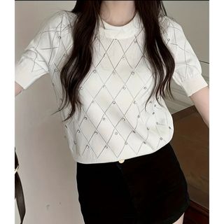 シーイン(SHEIN)のラインストーンクルーネック半袖セーター(Tシャツ/カットソー(半袖/袖なし))