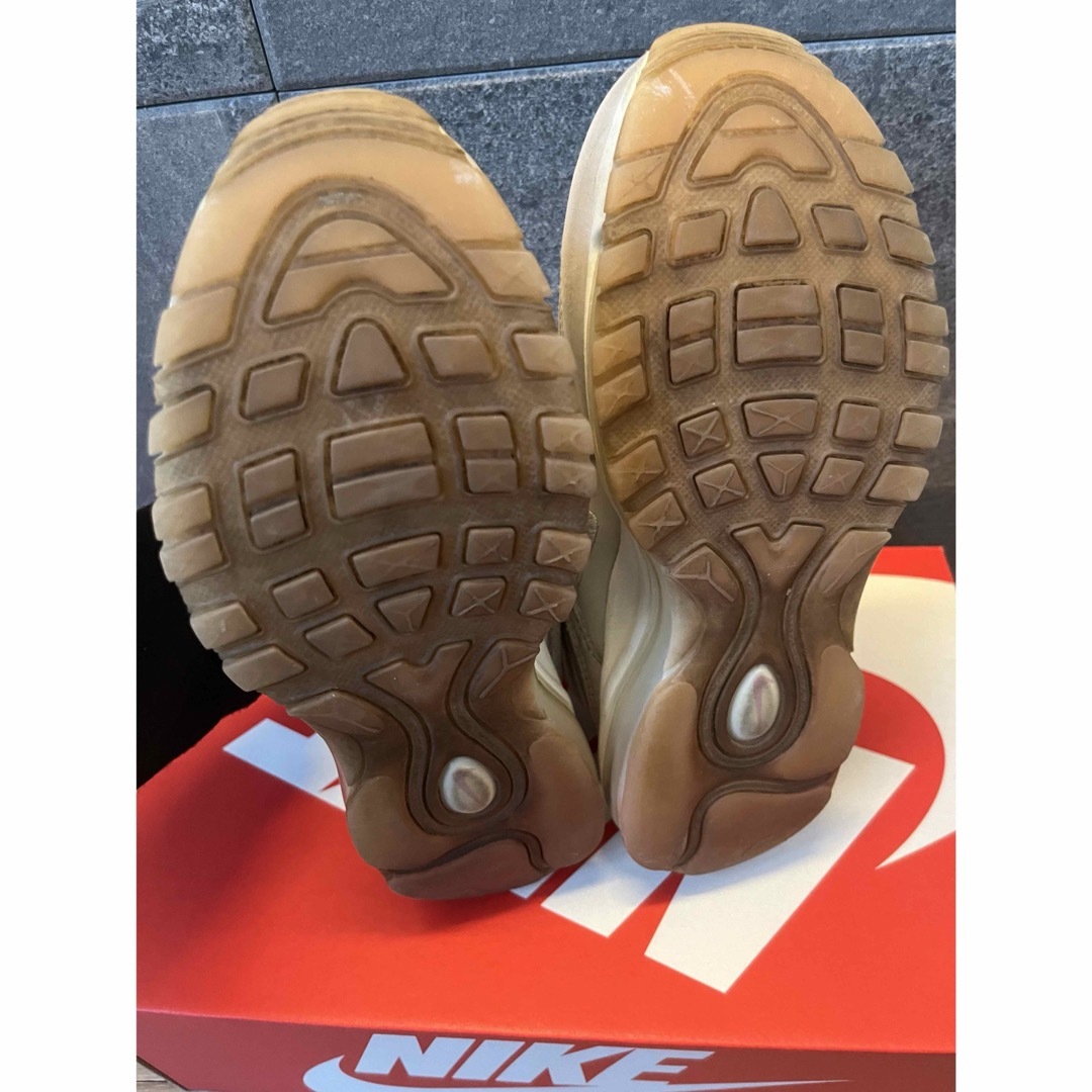 NIKE(ナイキ)のNIKE AIR MAX97レディース 22.5 レディースの靴/シューズ(スニーカー)の商品写真