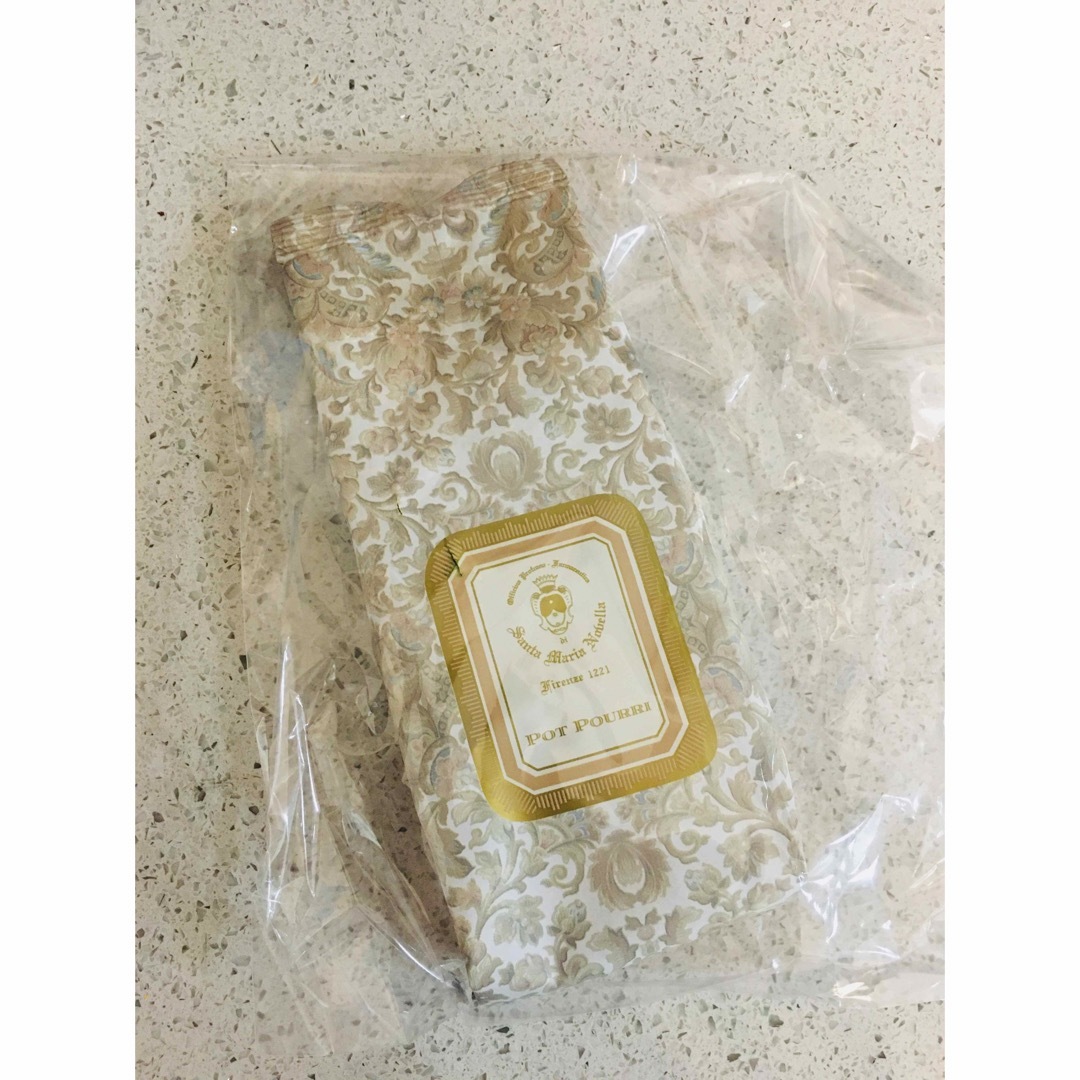 Santa Maria Novella(サンタマリアノヴェッラ)のサンタマリアノヴェッラ　ポプリ　詰め替え用 コスメ/美容のリラクゼーション(その他)の商品写真