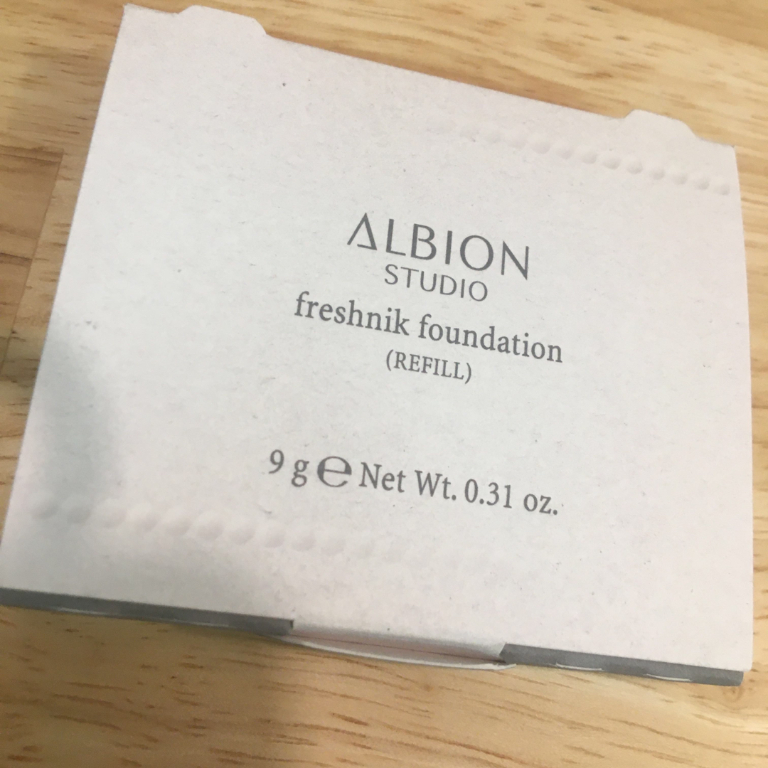 ALBION(アルビオン)のアルビオンスタジオ フレッシュニックファンデーション020 コスメ/美容のベースメイク/化粧品(ファンデーション)の商品写真