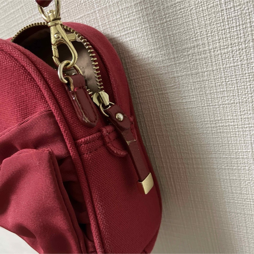 JILLSTUART(ジルスチュアート)のジルスチュアート　キャンバスリボンショルダーバッグ　赤　レッド レディースのバッグ(ショルダーバッグ)の商品写真