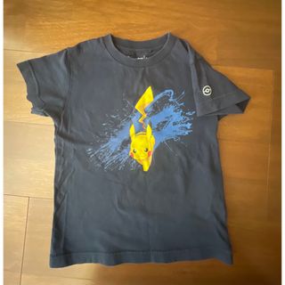 ユニクロ(UNIQLO)の美品⭐︎UNIQLO ピカチュウ　tシャツ ポケモン　120(Tシャツ/カットソー)