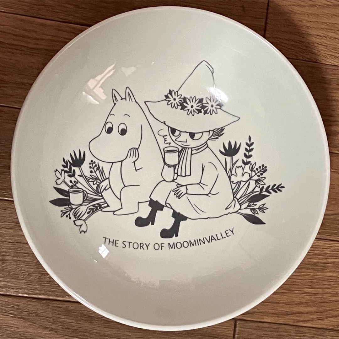 MOOMIN(ムーミン)のムーミン皿3枚とマグカップ1個セット インテリア/住まい/日用品のキッチン/食器(食器)の商品写真