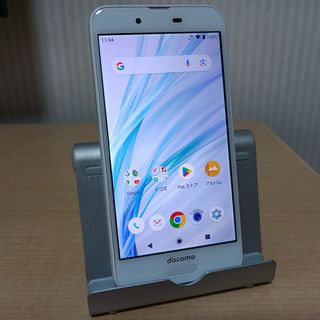 シャープ(SHARP)のAQUOS sense SH-01K ホワイト SIMロック解除済み(スマートフォン本体)