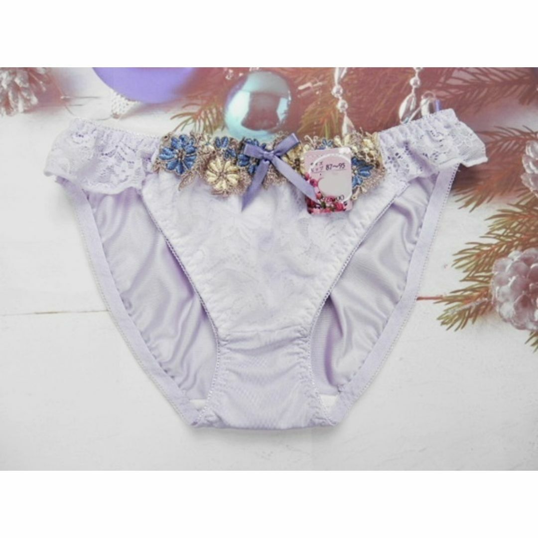 PN04 F75/L ブラ＆ショーツセット 下着 紫系 花のケミカル刺繍 レディースの下着/アンダーウェア(ブラ&ショーツセット)の商品写真
