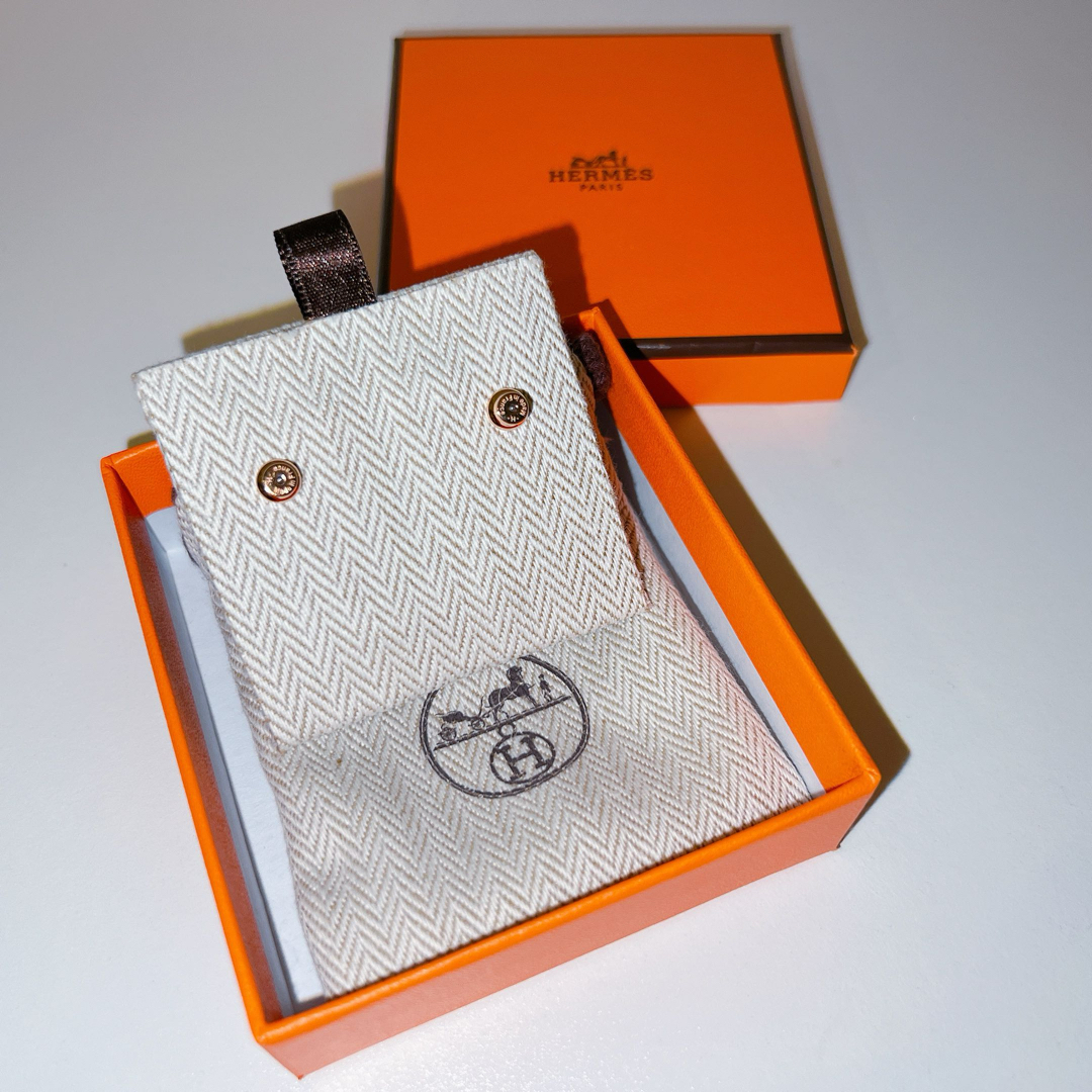 HERMES - 【新品・未使用品】エルメス ポップhミニ ピアス HERMES - 【新品・未使用品】エルメス ポップhミニ ピアス