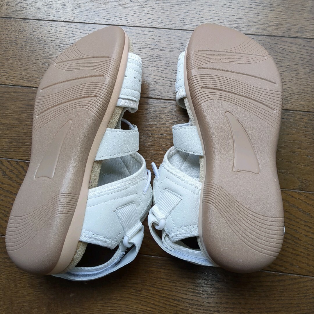 サンダル　レディース　白　未使用　23  23.5 　ホワイト レディースの靴/シューズ(サンダル)の商品写真