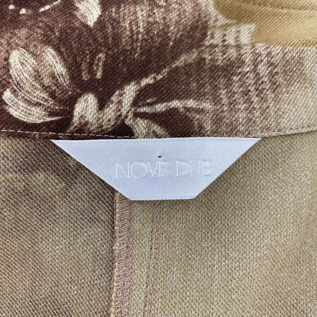 nove due  レディース ステンカラージャケット　花柄　ポケット　ベージュ レディースのジャケット/アウター(その他)の商品写真