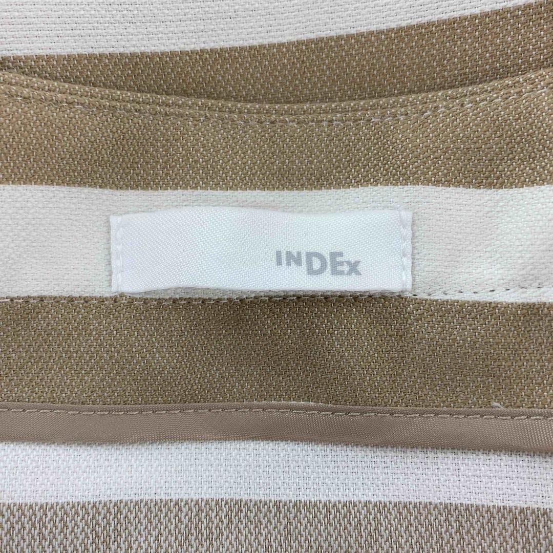 INDEX(インデックス)のINDEX インデックス レディース ノーカラージャケット　ストライプ　ベージュ レディースのジャケット/アウター(ノーカラージャケット)の商品写真