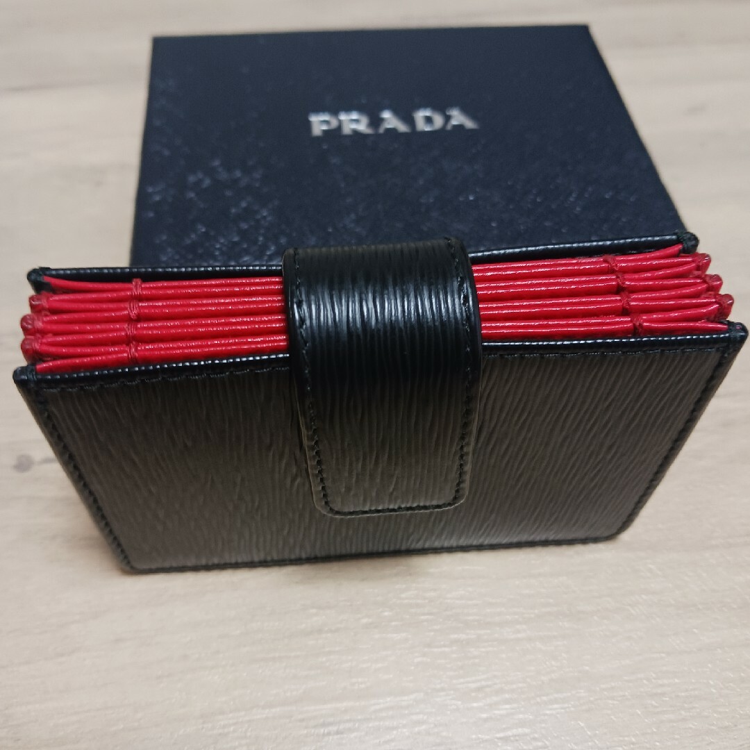 PRADA(プラダ)のPRADA　カードケース メンズのファッション小物(名刺入れ/定期入れ)の商品写真