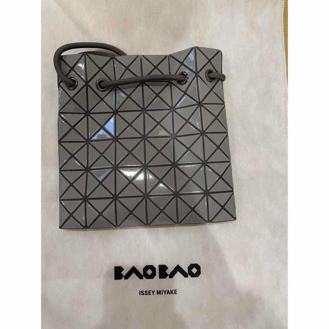 BaoBaoIsseyMiyake(バオバオイッセイミヤケ)のBAO BAO ISSEY MIYAKE  WRING ONE-TONE レディースのバッグ(ショルダーバッグ)の商品写真