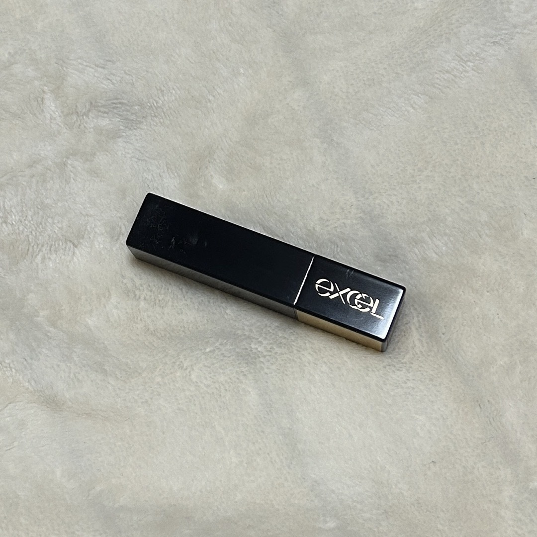 excel(エクセル)のサナ エクセル　グレイズバームリップ　GB11 ポネグラネイト コスメ/美容のベースメイク/化粧品(口紅)の商品写真