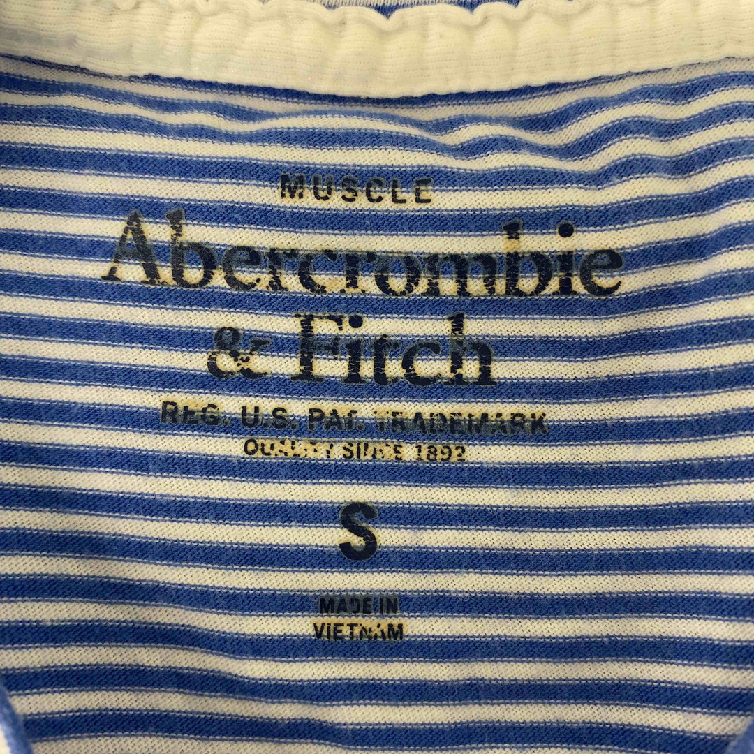 Abercrombie&Fitch(アバクロンビーアンドフィッチ)のAbercrombie&Fitch アバクロンビーアンドフィッチ ボーダー　青×白　ピンストライプ　サイズS　 メンズ Tシャツ（半袖） メンズのトップス(Tシャツ/カットソー(半袖/袖なし))の商品写真