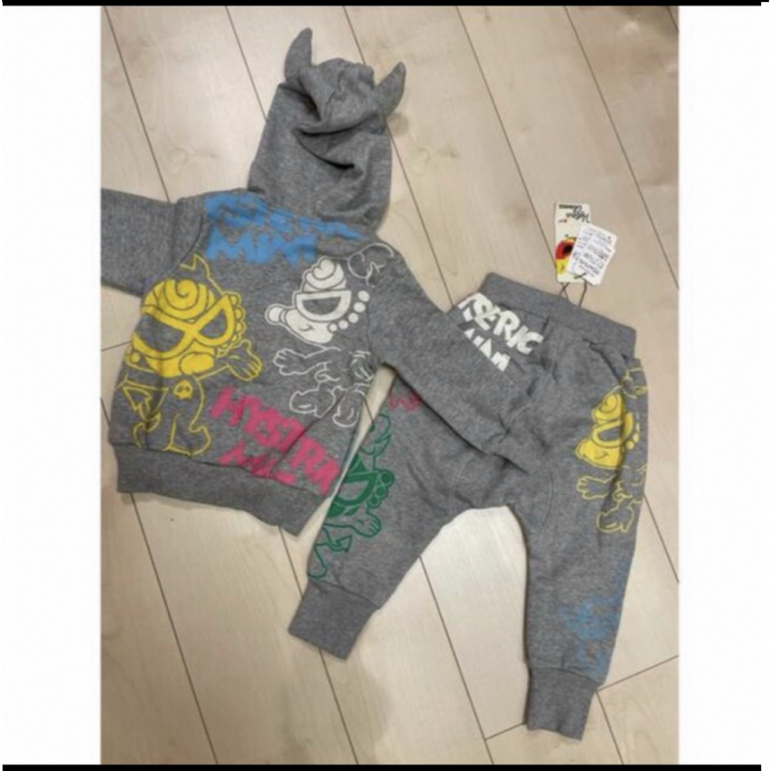 ヒス新品保管セットアップタグ付き キッズ/ベビー/マタニティのキッズ服男の子用(90cm~)(その他)の商品写真