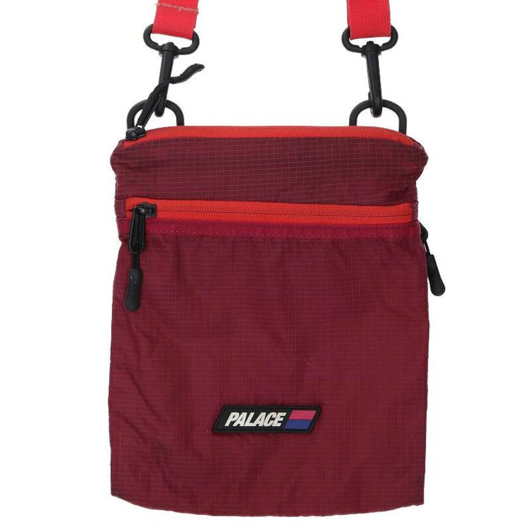 PALACE(パレス)のパレス  FLAT SACK ラバーパッチナイロンショルダーバッグ メンズ メンズのバッグ(ショルダーバッグ)の商品写真