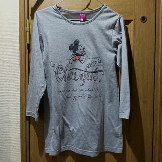 ディズニー(Disney)のディズニー　ミッキーのＴシャツ　サイズ140　<447>(Tシャツ/カットソー)