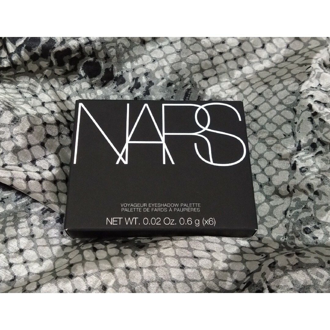 NARS(ナーズ)のNARS ナーズ ヴォワヤジュールアイシャドーパレット 1194 限定 コスメ/美容のベースメイク/化粧品(アイシャドウ)の商品写真